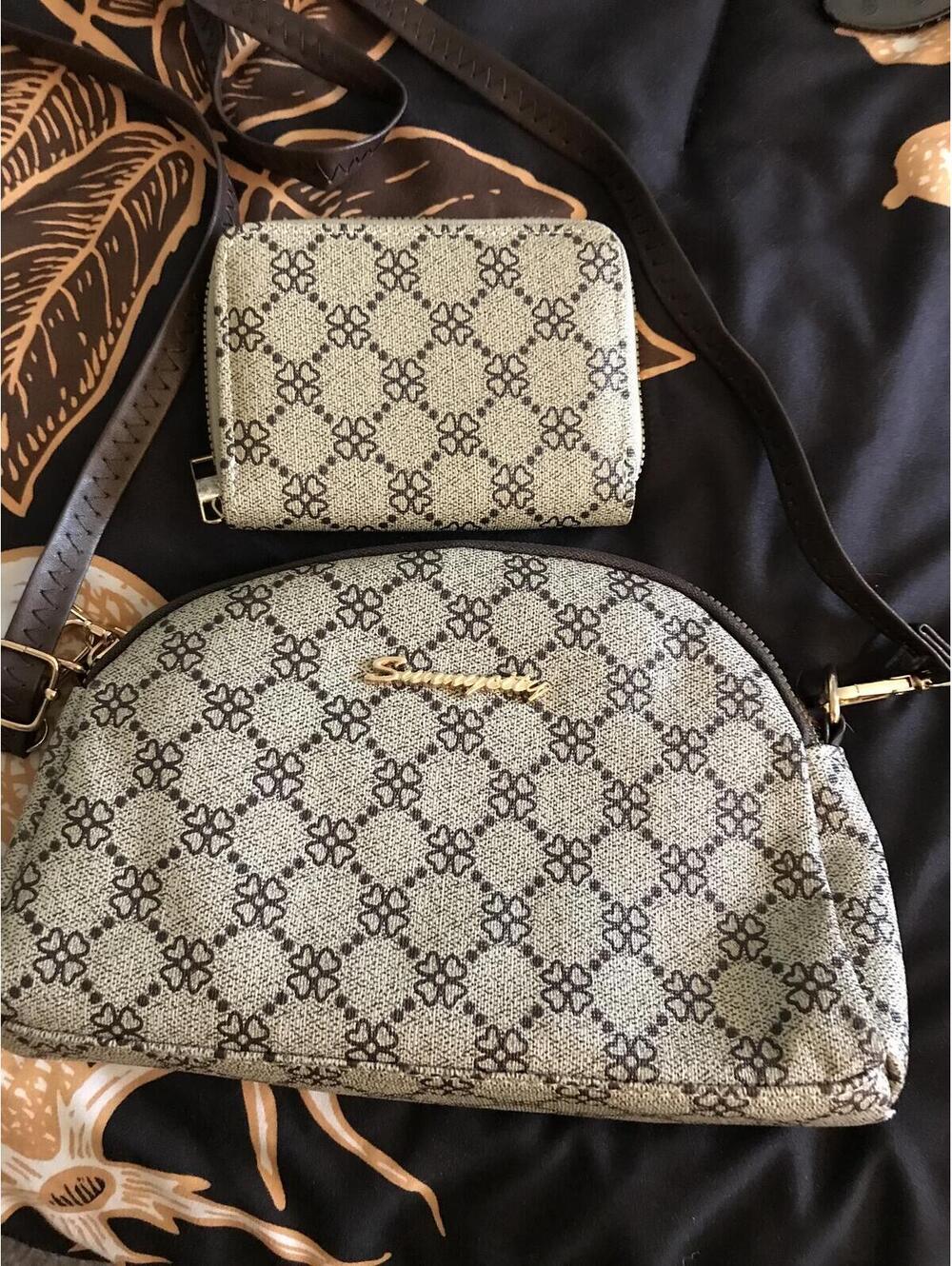 Samantha Thavasa Crossbody Bag with Matching Wallet